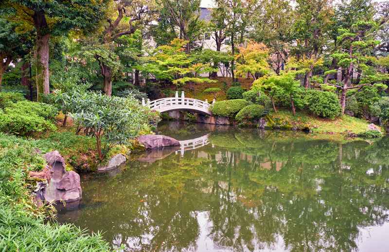 Jardín japonés Kyu Yasuda en Tokio