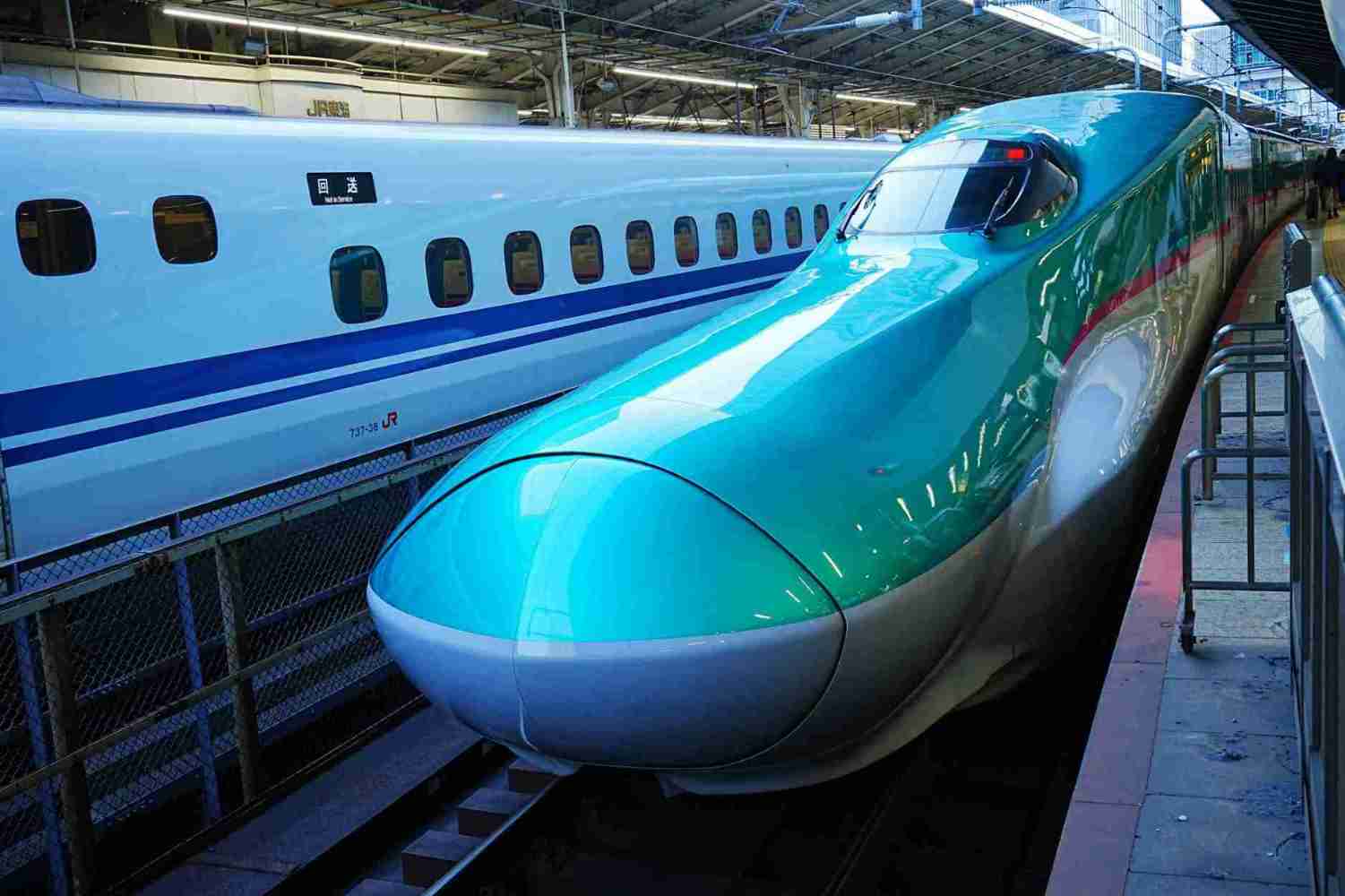 Tren de alta velocidad Shinkansen en Japón
